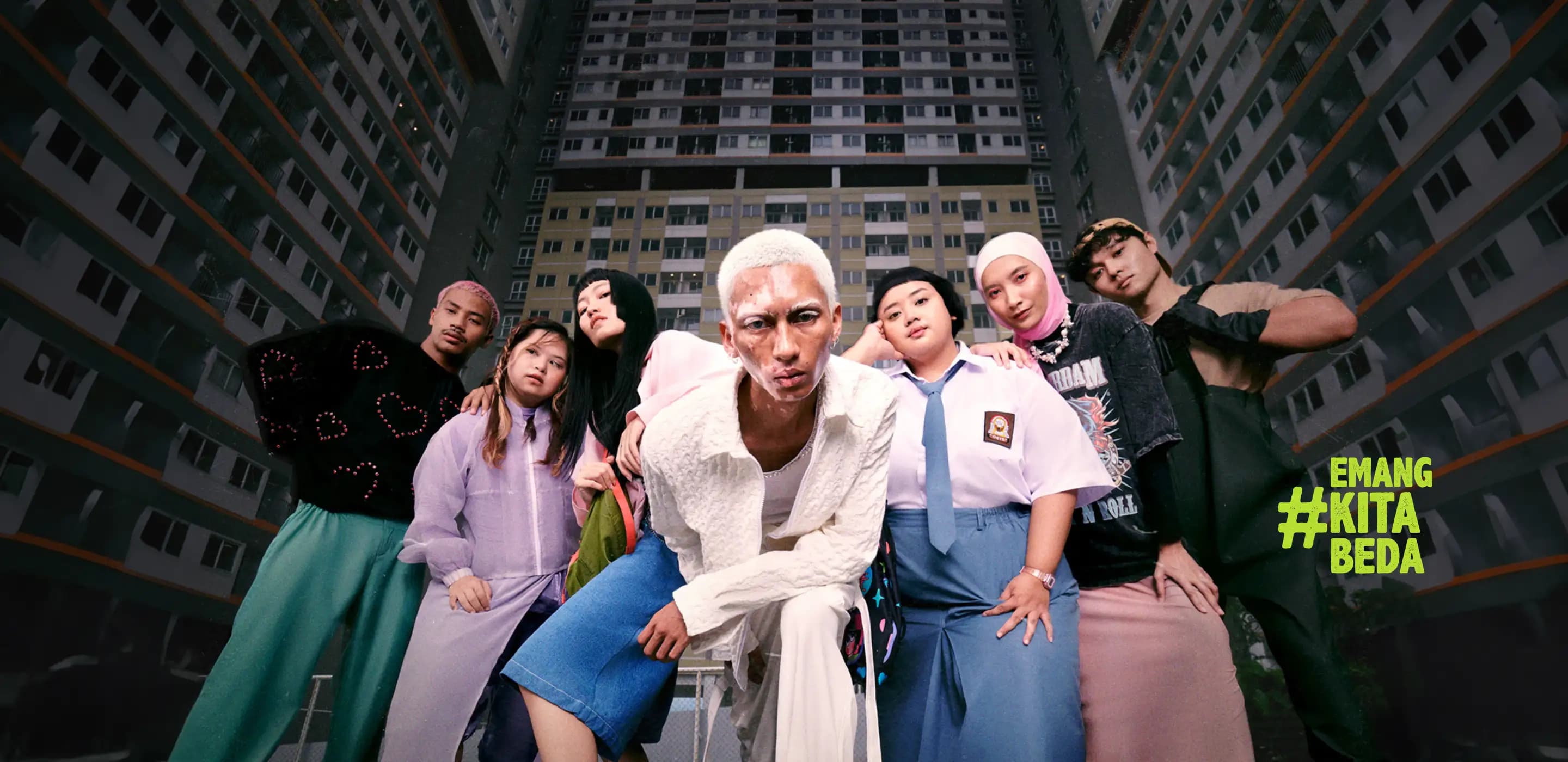 AXIS Hero background desktop image gambar