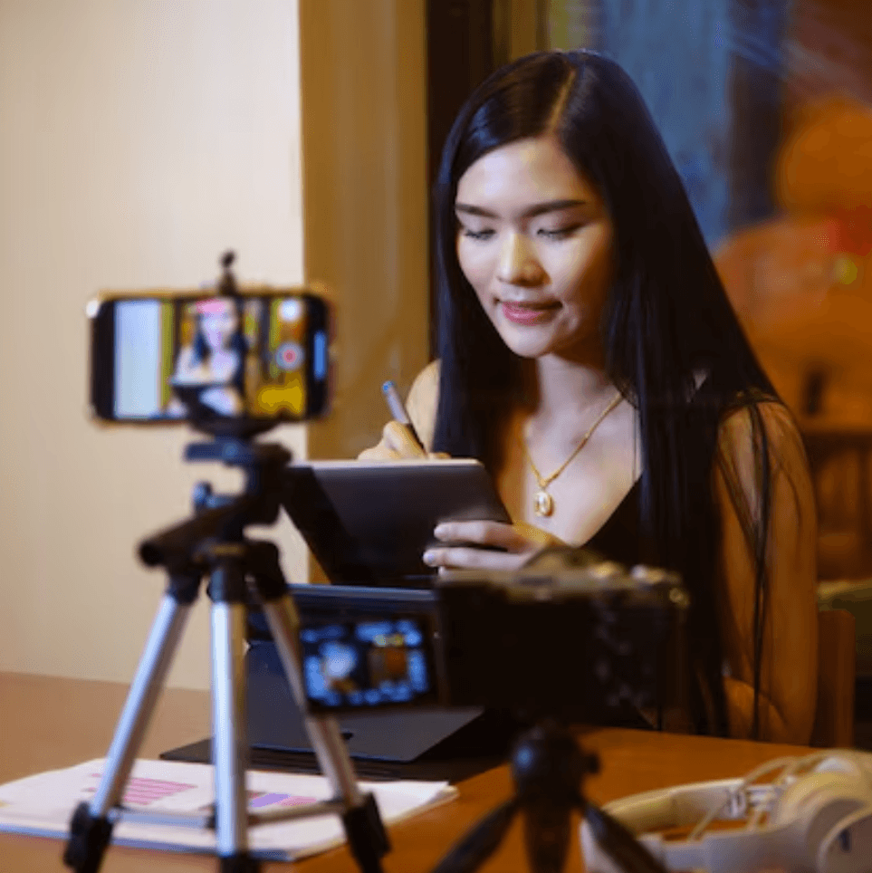 12 Cara Membuat Video Blog Yang Kreatif Dan Keren