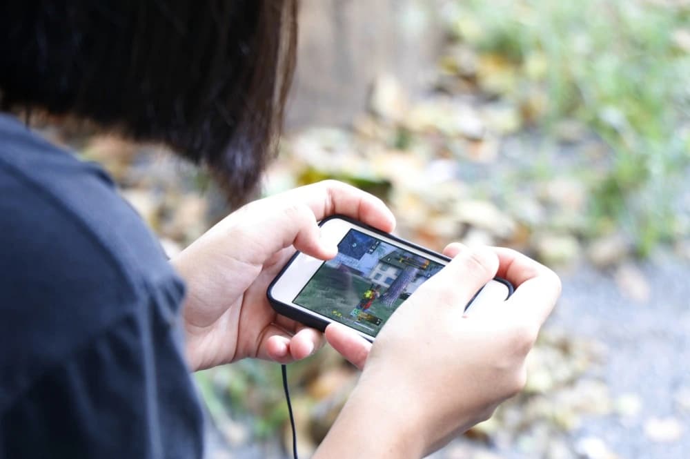 AXIS 5 Fakta Seru Free Fire yang Banyak Digandrungi Pecinta Battle Royal image gambar