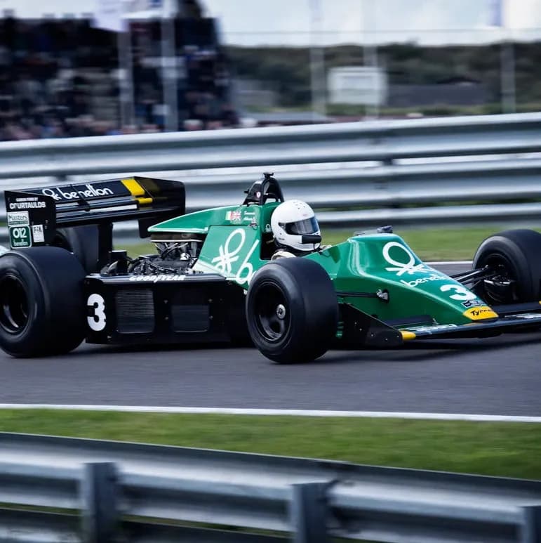 AXIS Jadwal F1 Singapore 2025: Dari Practice hingga Race Day image gambar