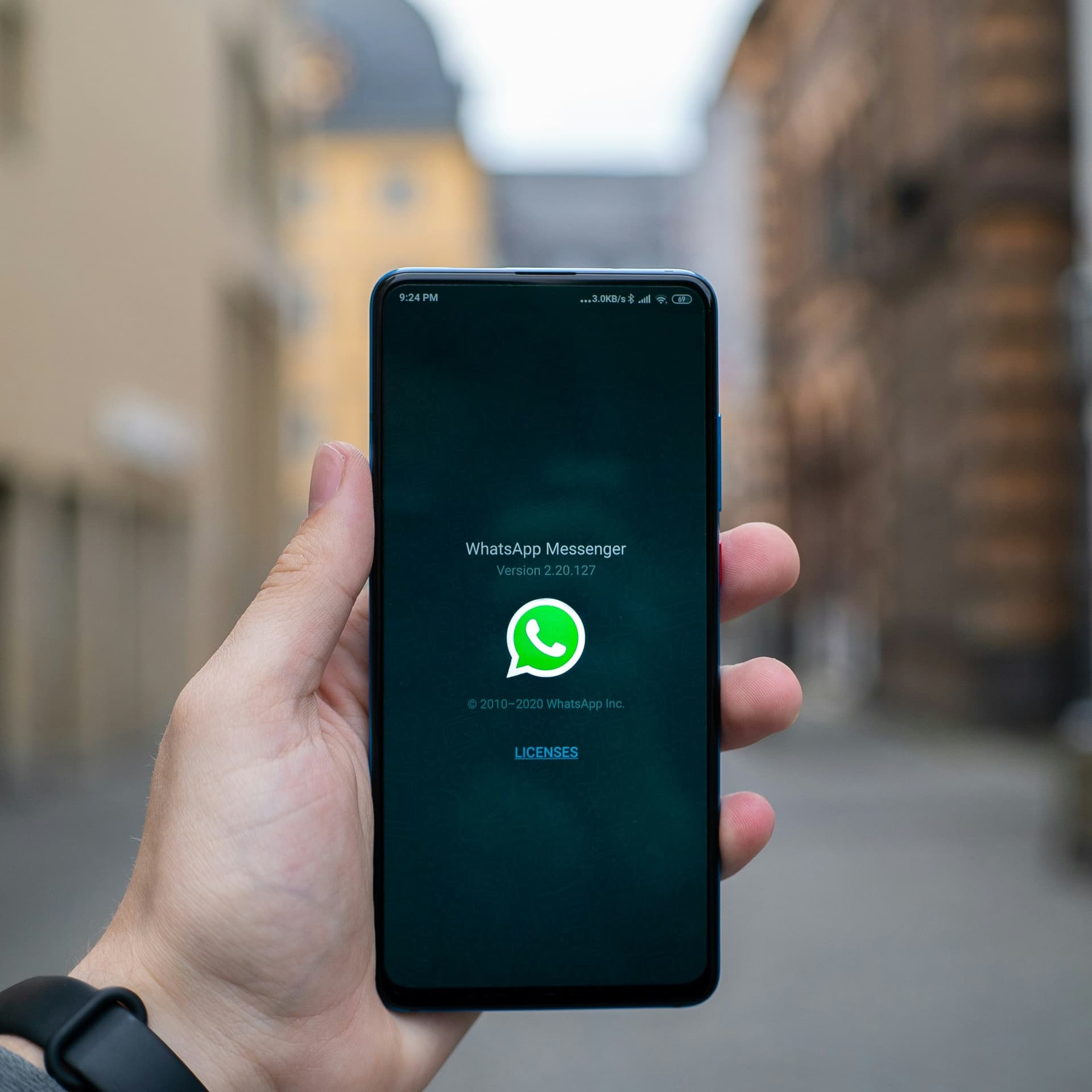 Cara Melihat Chat WA yang Sudah Dihapus, Tanpa Ribet!