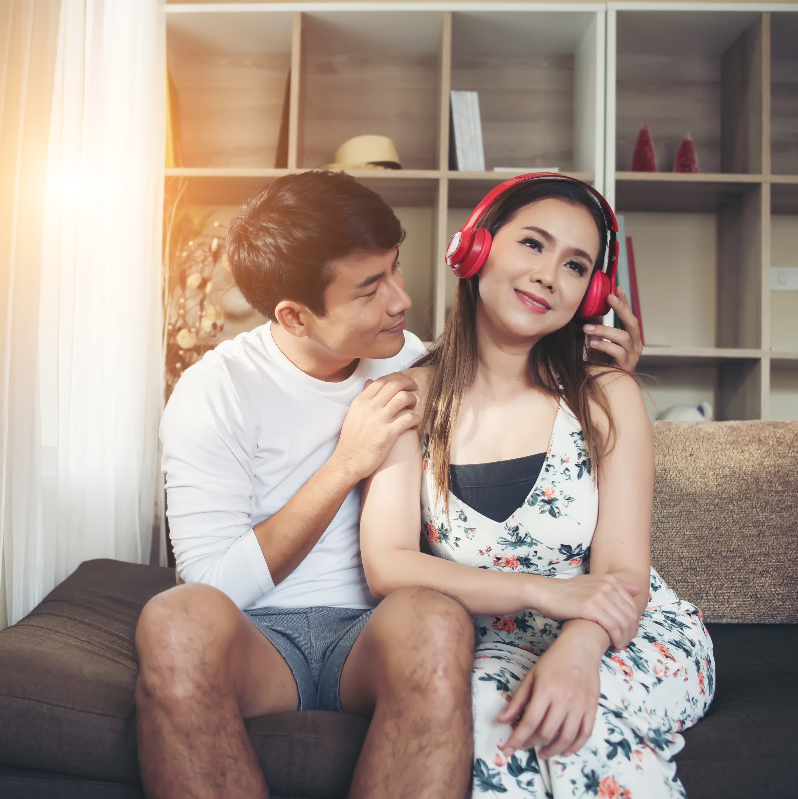 AXIS Lagu untuk Pacar Bahasa Indonesia dan Barat, Dijamin Baper image gambar