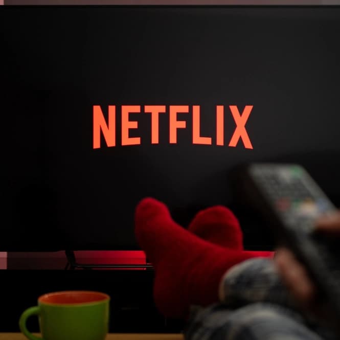 Nonton Anime Terbaru di Netflix Jadi Makin Seru Bareng AXIS
