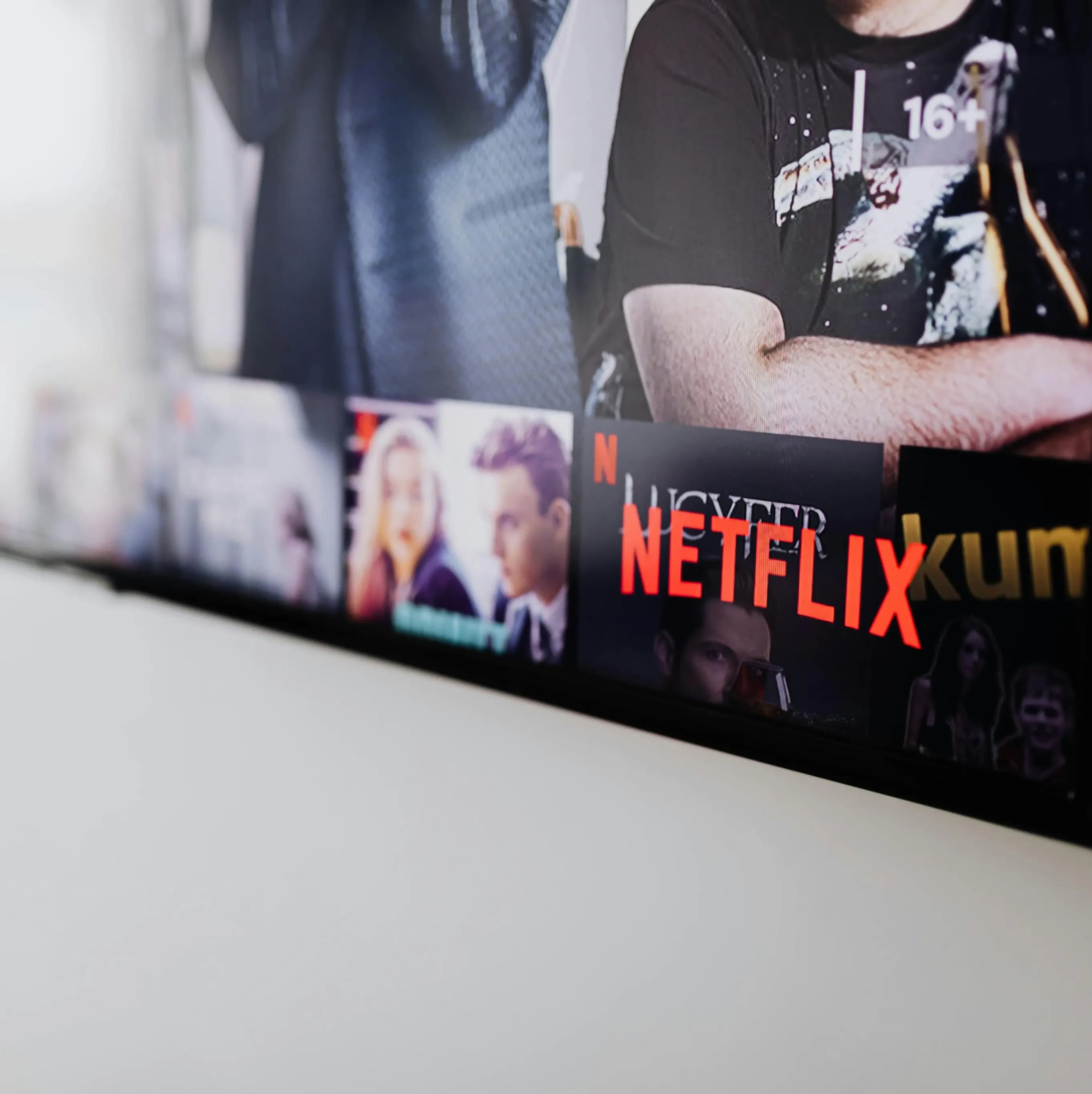AXIS Bingung Cara Logout Netflix di TV? Cek Cara Mudahnya di Sini! image gambar