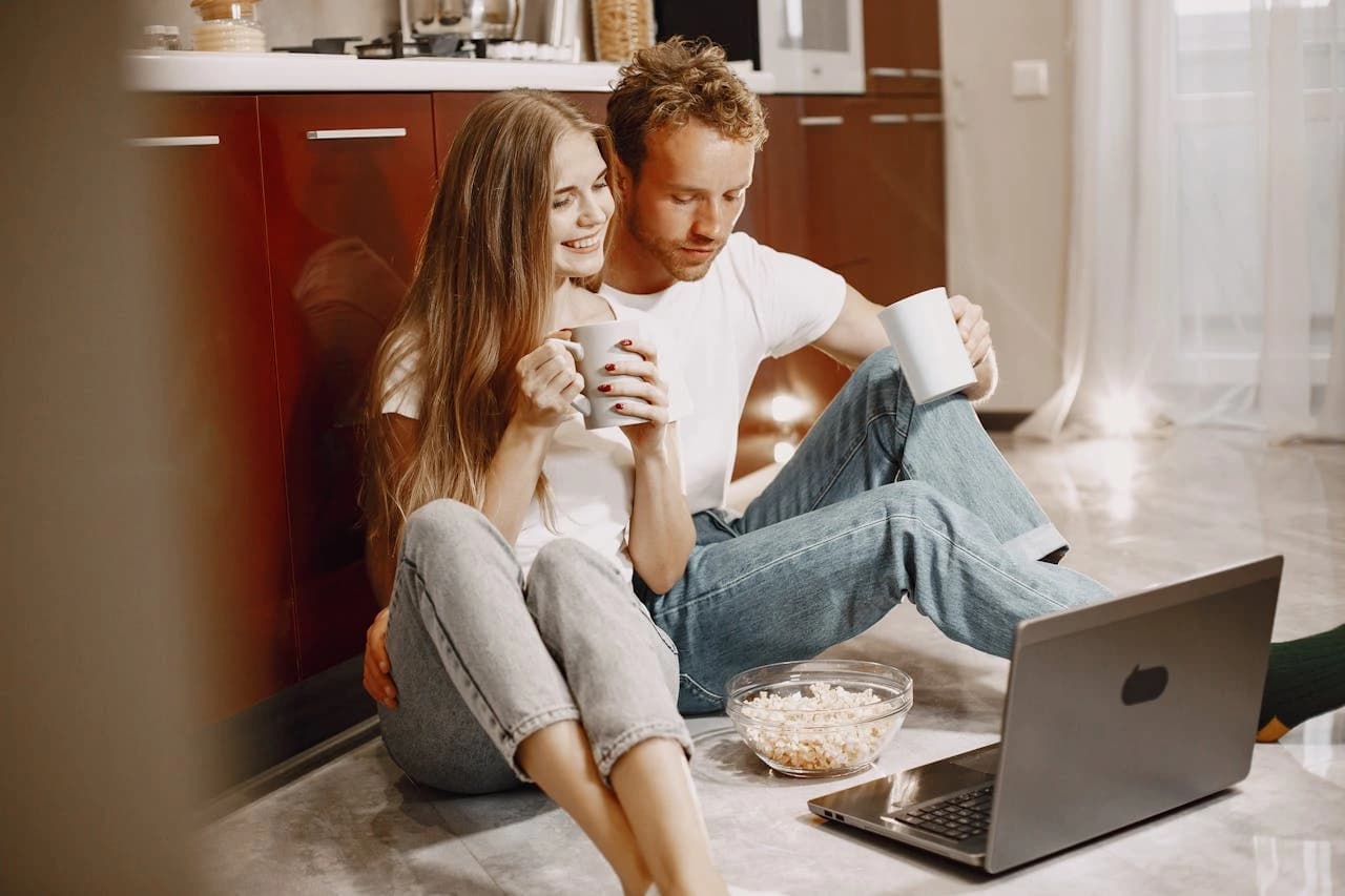 AXIS Tutorial Cara Mendownload Film di Netflix HP, PC, dan Smart TV image gambar