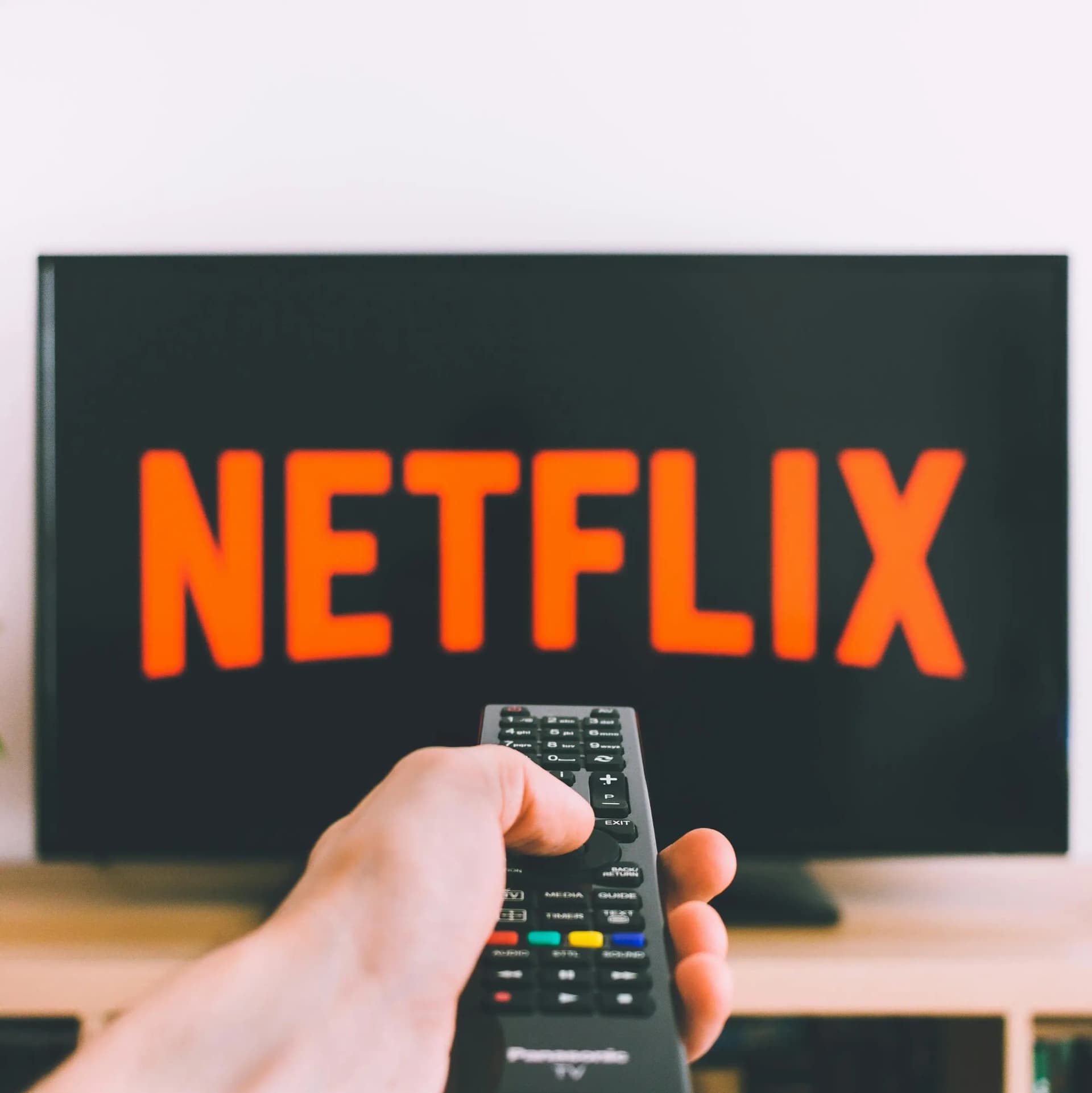 4 Cara Berlangganan Netflix di HP, PC atau Smart TV Kamu