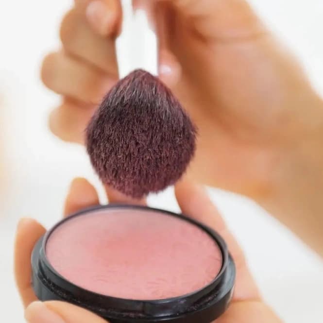 Intip 3 Warna Blush On untuk Kulit Sawo Matang
