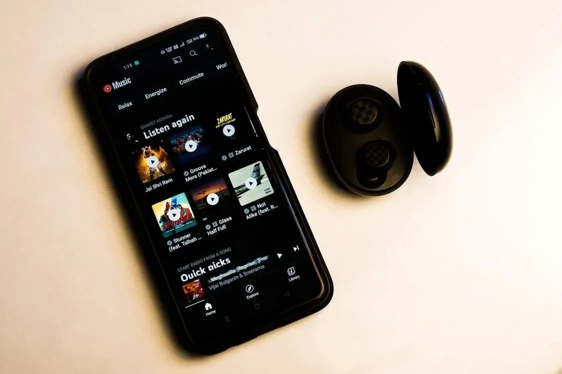 AXIS Cara Membuat Collaborative Playlist Spotify bersama Teman image gambar