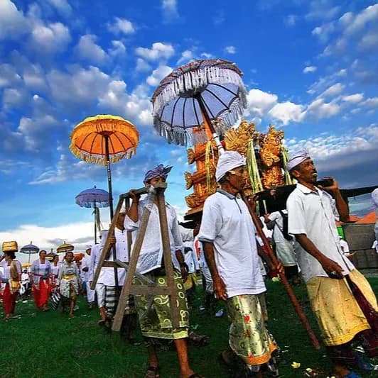 AXIS Sejarah Hari Raya Nyepi bagi Umat Hindu di Indonesia image gambar