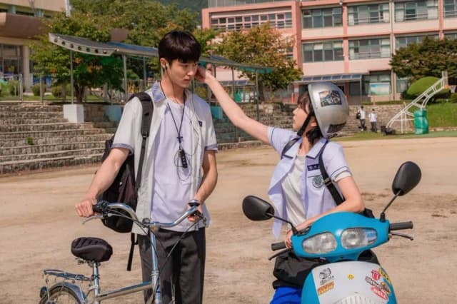 AXIS 8 Film Korea Romantis Terbaru yang Wajib Ditonton image gambar