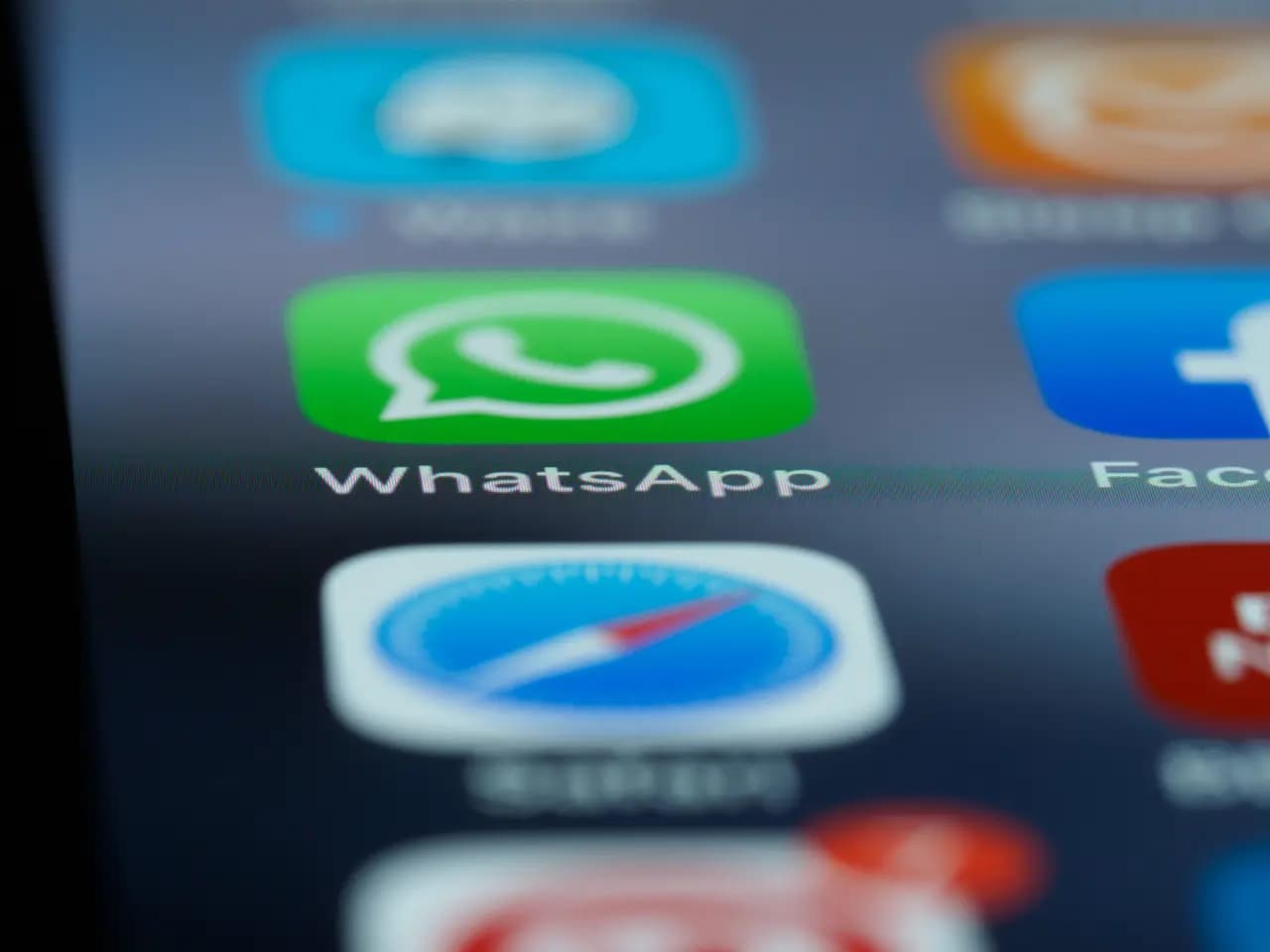4 Cara Memulihkan Chat WhatsApp yang Terhapus dengan Mudah