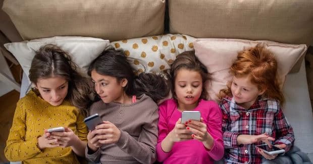 AXIS 25 Bahasa Gaul Gen Alpha Beserta Artinya, Wajib Kamu Tahu! image gambar