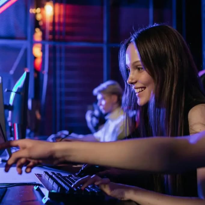 Game Online Terbaik 2025 Paling Dinanti yang Wajib Dicoba