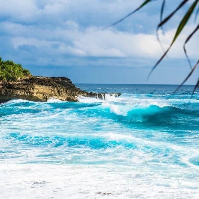 AXIS Tempat Wisata di Indonesia Terbaik untuk Rayakan Tahun Baru image gambar