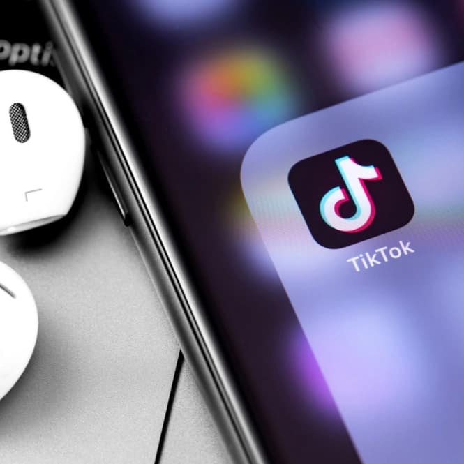 AXIS Cara Mengembalikan Video TikTok yang Terhapus, Cari Tahu Yuk! image gambar