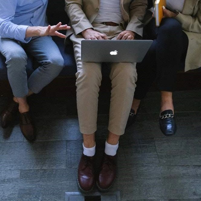 Rekomendasi MacBook, Desain Keren dan Spesifikasi Tinggi!