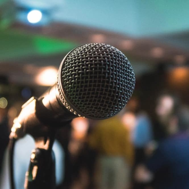 AXIS Lagu Karaoke Dangdut Paling Hits, Tarik Mang! image gambar