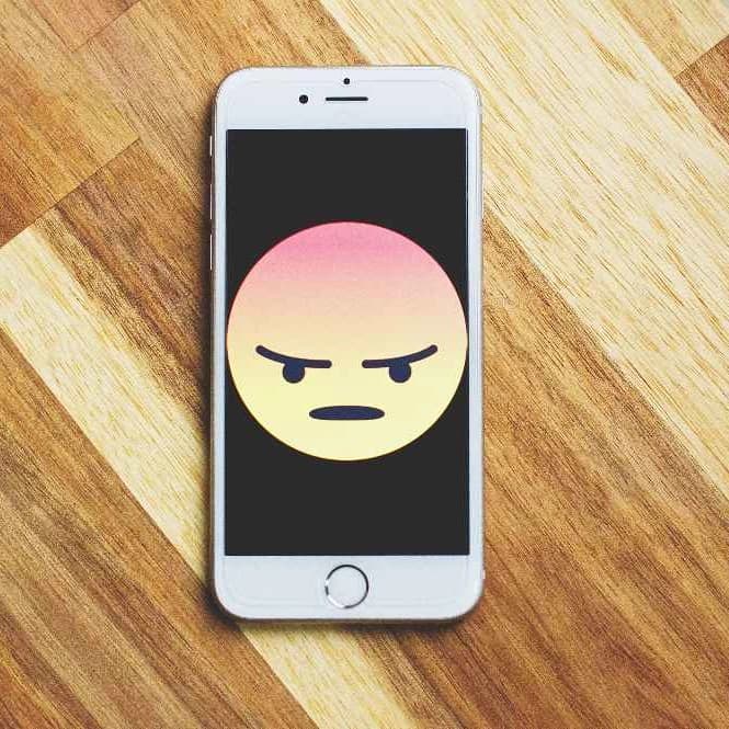 Bete Sama Teman Sendiri, Beri Kata-Kata Sindiran Paling Menohok Berikut