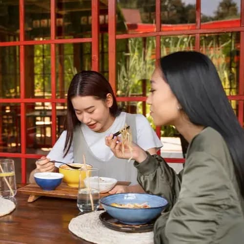 AXIS 10 Tempat Makan di Pantai Indah Kapuk yang Hits image gambar