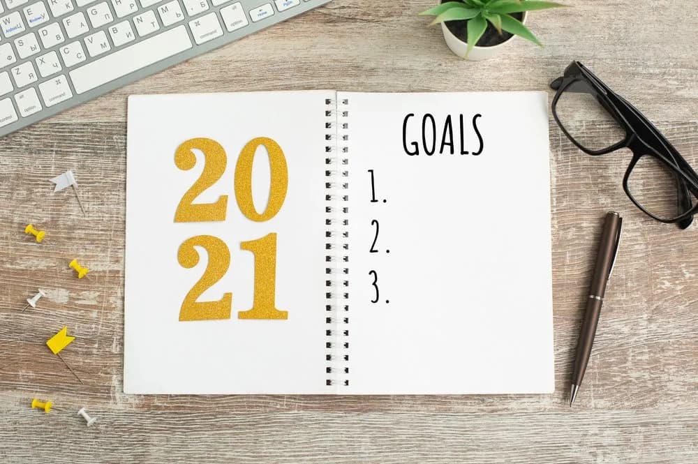 Buat Tahun Baru Makin Bermakna dengan Inspirasi Resolusi 2021
