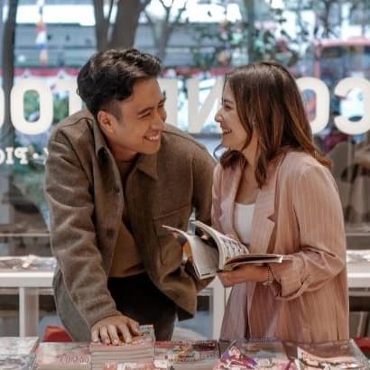 AXIS 15 Rekomendasi Lagu Duet Indonesia, Sukses Bikin Hati Meleleh! image gambar