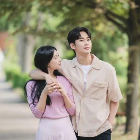 AXIS 8 Rekomendasi Drama Korea Romance di Tahun 2024 image gambar