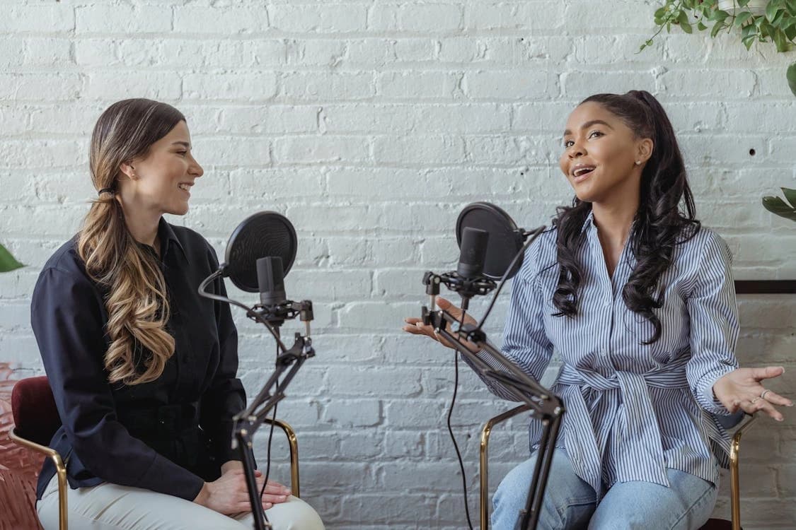 7 Podcast Bahasa Inggris untuk Pemula Belajar di Spotify