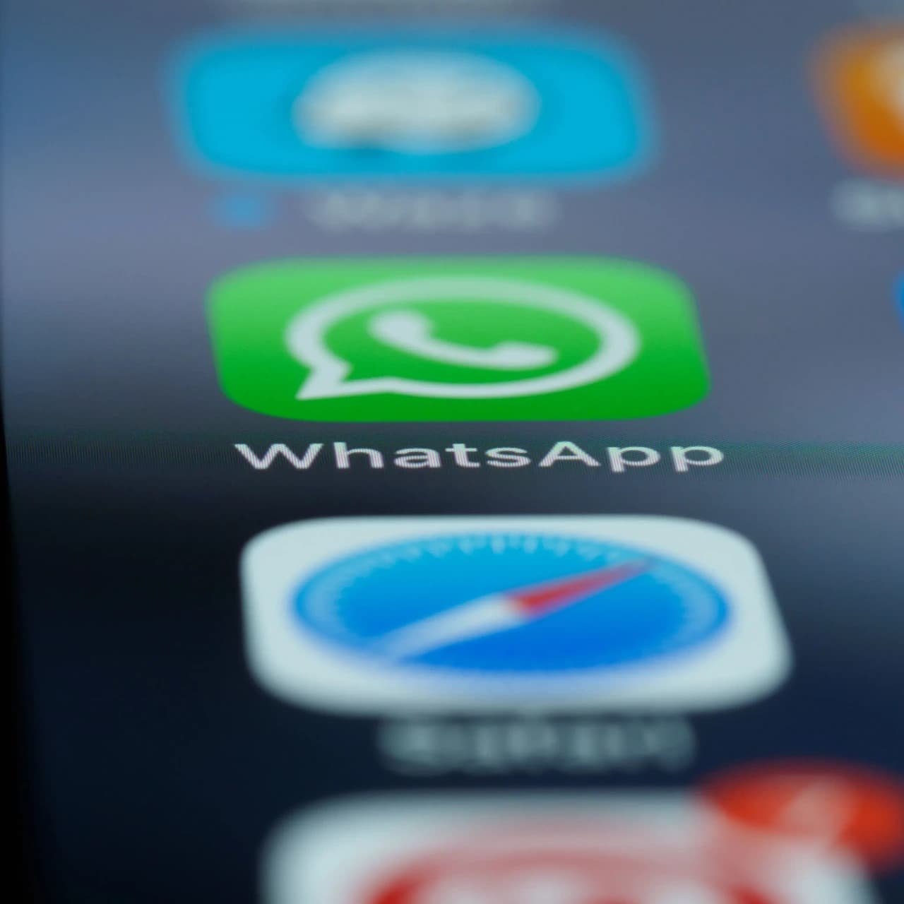 3 Cara Memindahkan WhatsApp dari Android ke iPhone, Mudah!