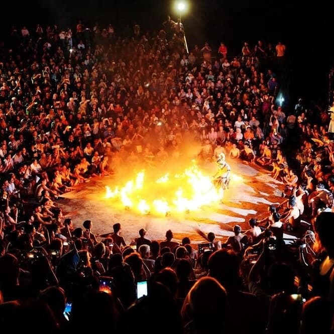 AXIS Wisata Budaya Indonesia Ini Wajib Kamu Tahu image gambar
