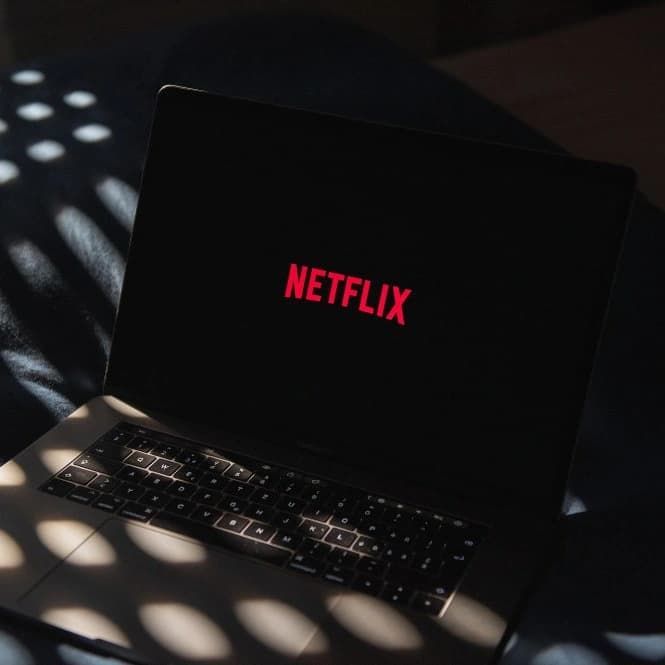 Simak Daftar Film Netflix Terbaru Buat Isi Weekend Kamu