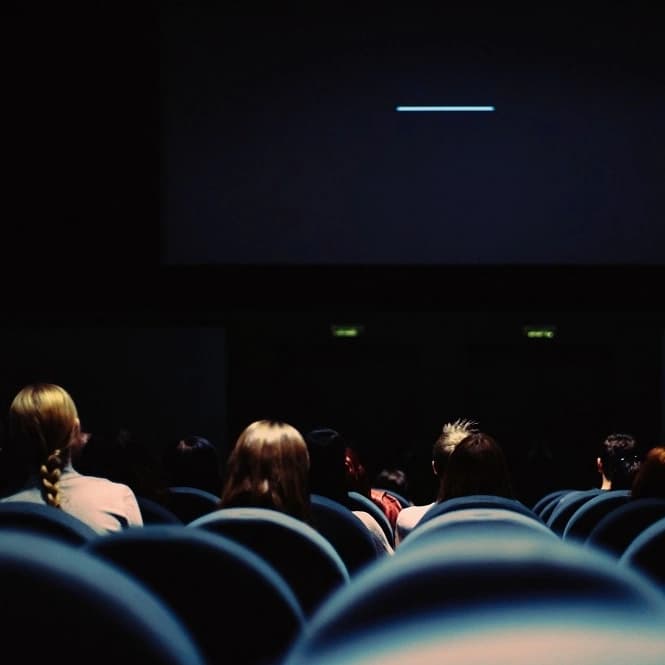 AXIS Film Bioskop Terbaru 2021 Buat Nonton Seru di Saat Weekend image gambar