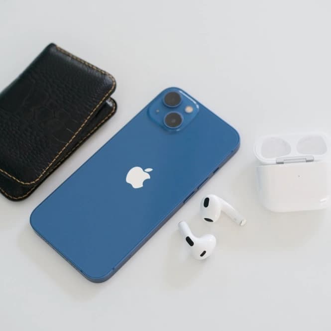 Peralatan Main Game dan TikTok, Sudah Punya Belum?