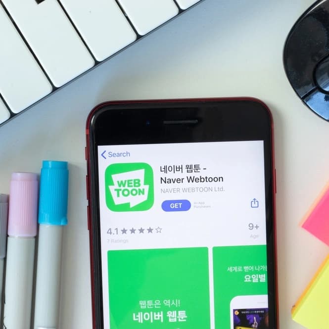 Rekomendasi Webtoon Terbaik yang Bikin Kamu Betah Baca Maraton