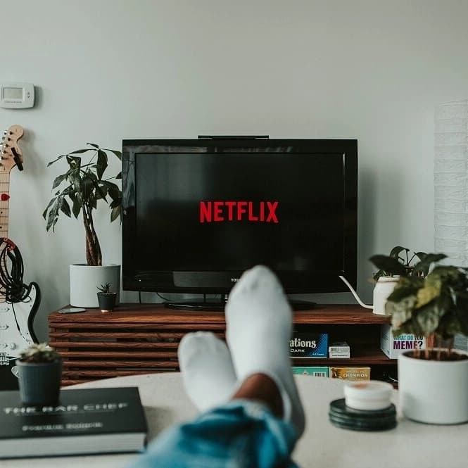 7 Rekomendasi Serial dan Film Netflix Terbaru Paling Ditunggu